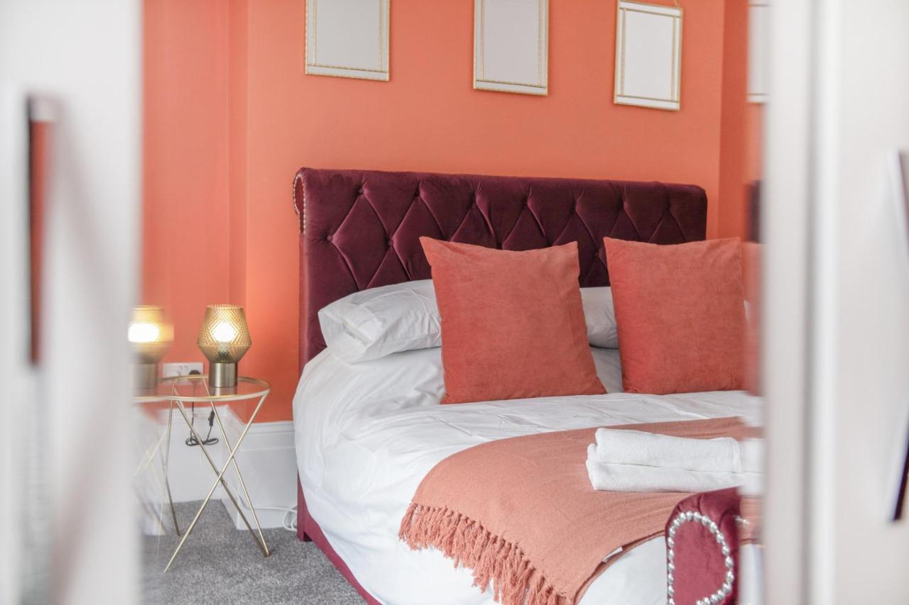 Stunning 4-Bedroom, 2 Bathrooms In Sunderland Sunderland  Esterno foto